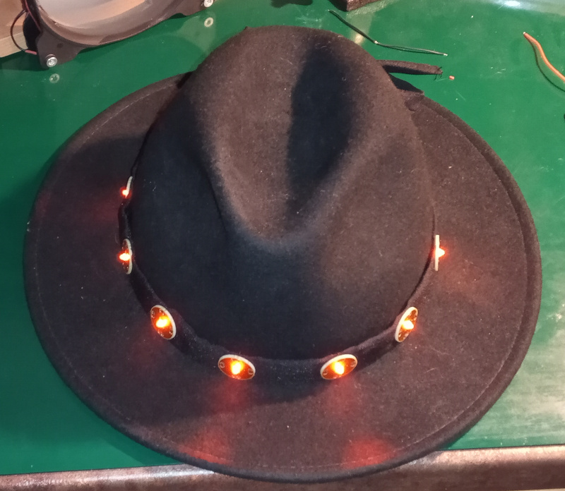 A hat full of electrometers - Finished