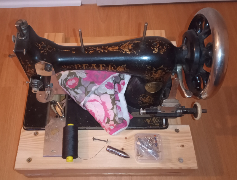 The Pfaff model K sewing machine - Tryout