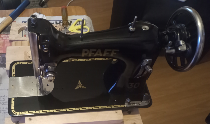 The Pfaff 30-31 sewing machine - Reassembly