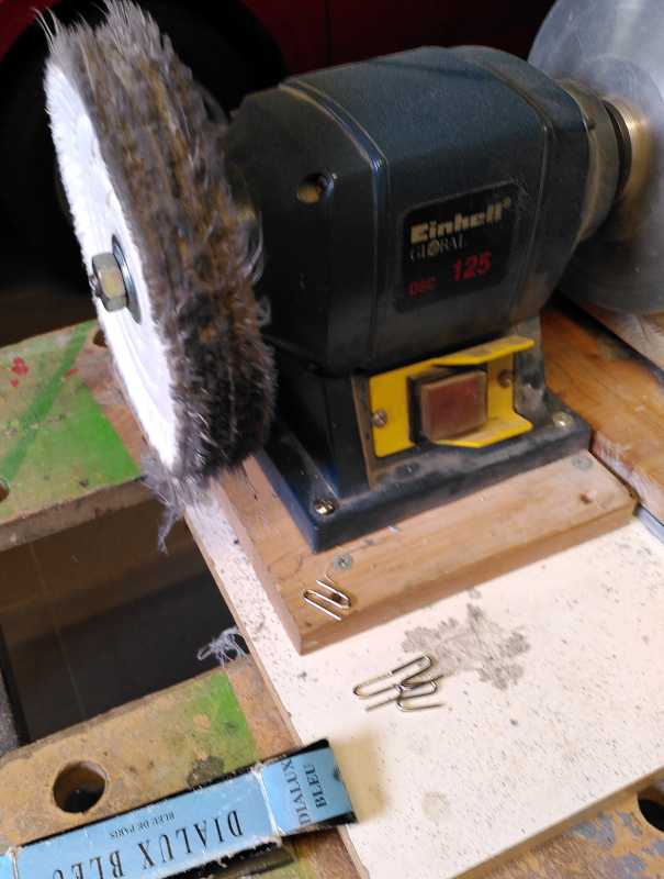 Make clips for the straps 5