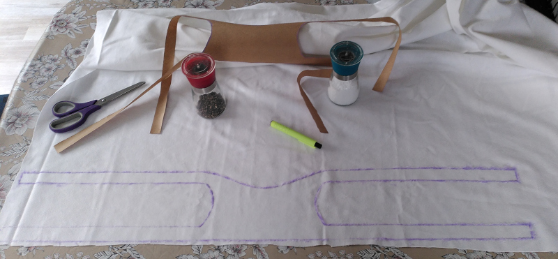 Cut the cloth pieces 1